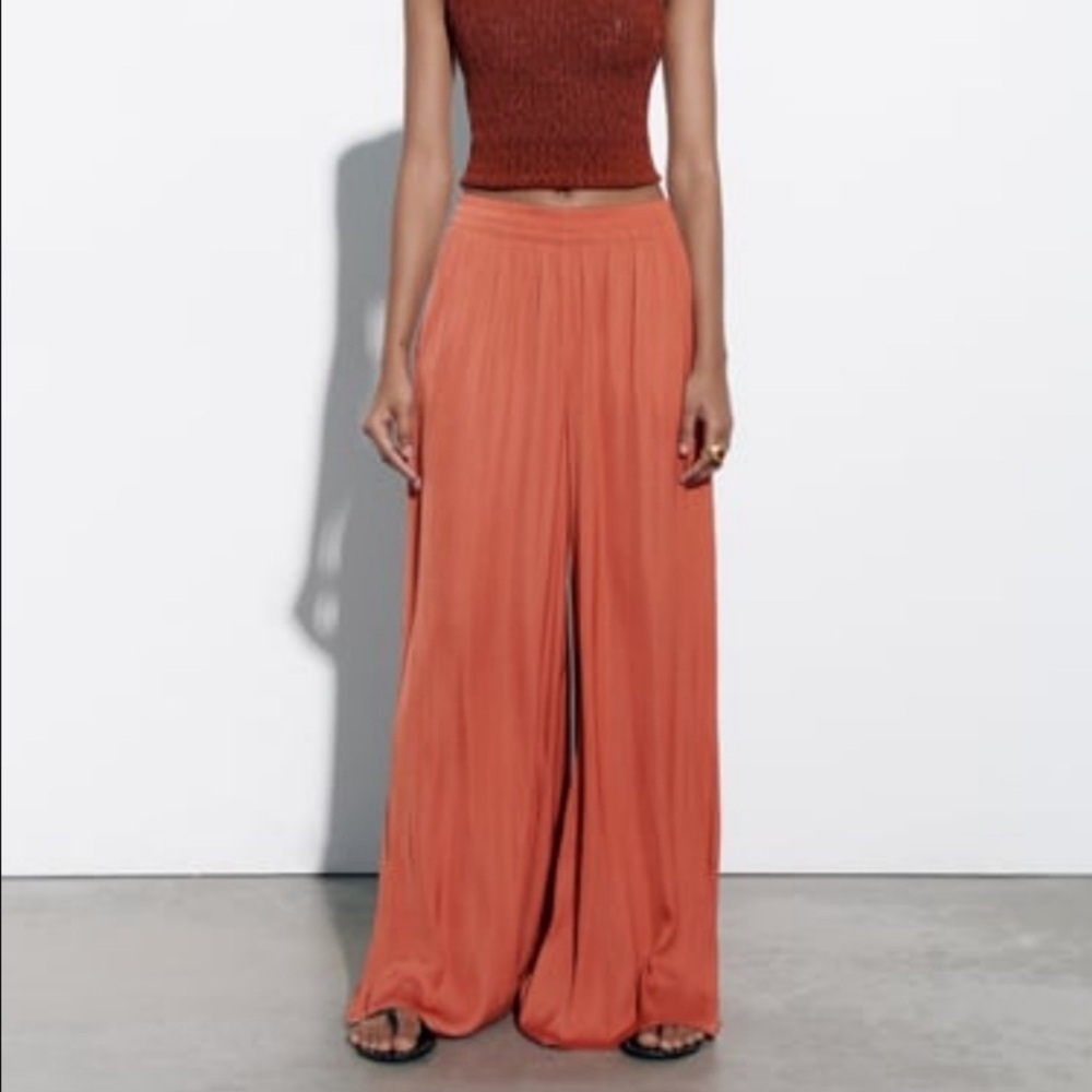ZARA FLOWY WIDE LEG PANTS